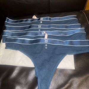 Victoria's Secret Logo Cotton Waffle Thong Panty (4) XXL